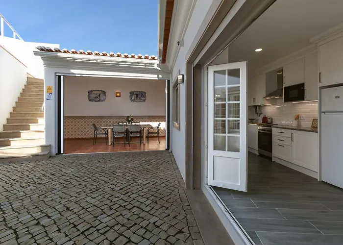 Casa Avós Félix Lopes Foz do Arelho